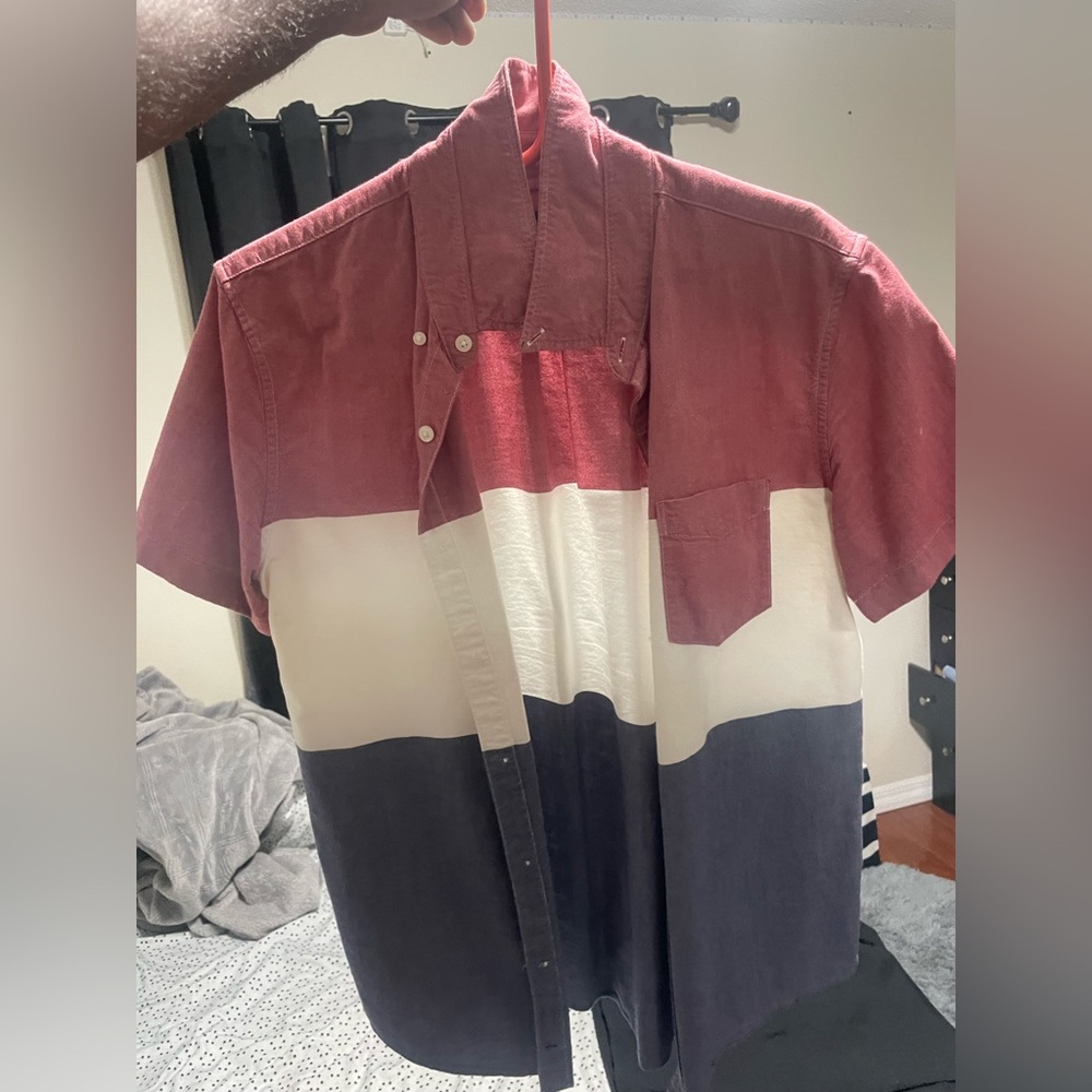 Red blue and white American eagle shirt